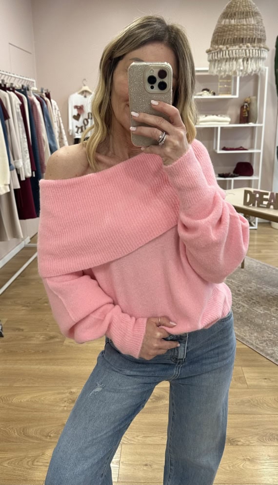 maglione happy spalle scoperte - immagine 9