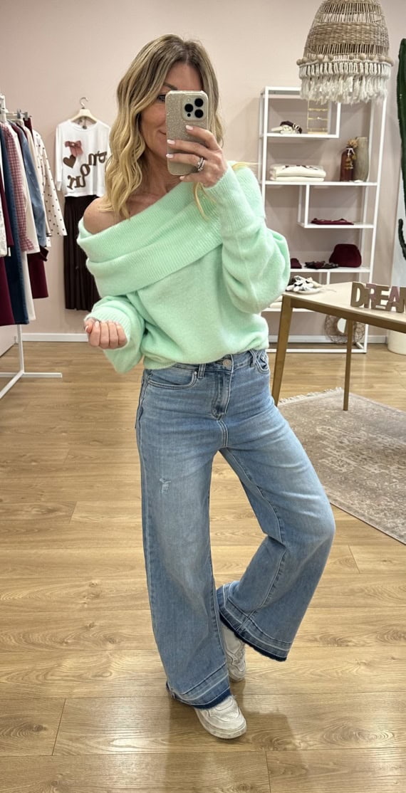 maglione happy spalle scoperte - immagine 7