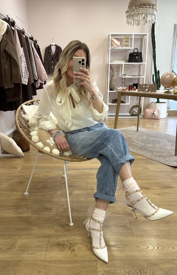 Scarpe bianche vernice borchiette oro - immagine 8