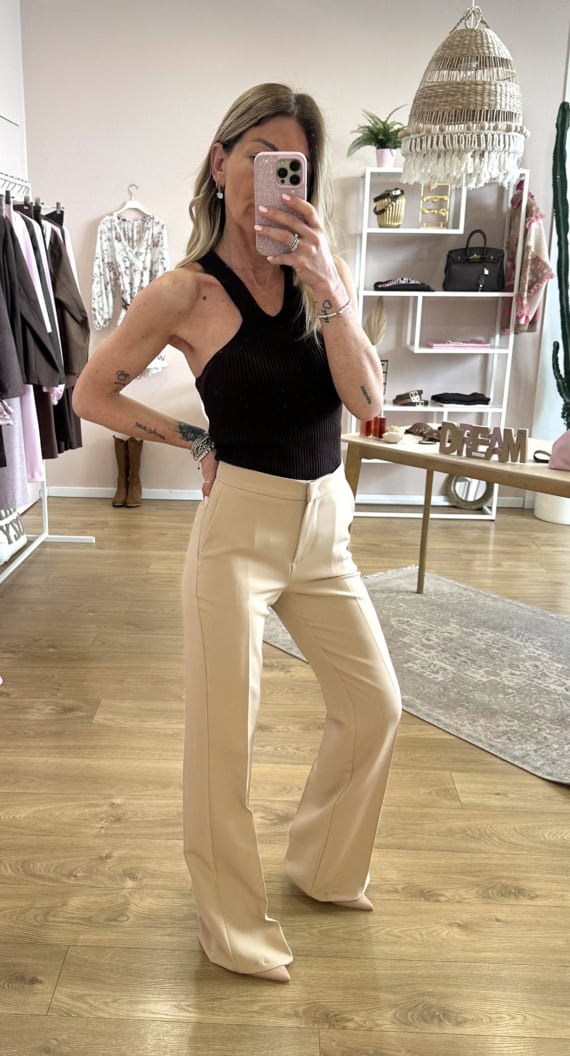 Pantaloni a zampa beige